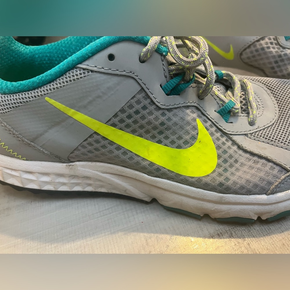 Women’s Size 10 Nike Wild Trail Sneakers